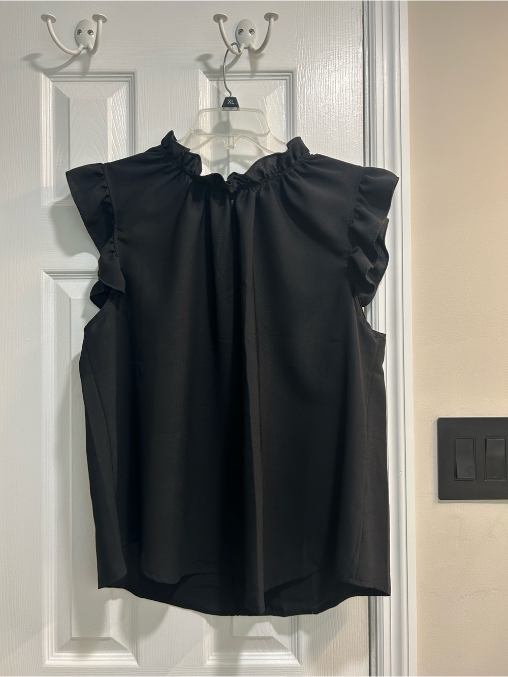 SHEIN curve Women’s Black Ruffle Sleeve Blouse